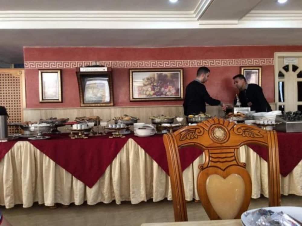 Hotel Atenas Tétouan 외부 사진