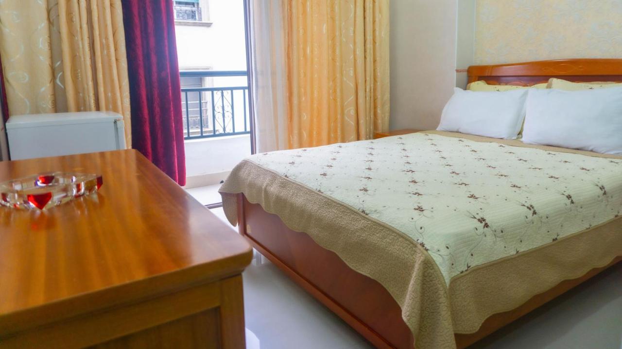 Hotel Atenas Tétouan 외부 사진