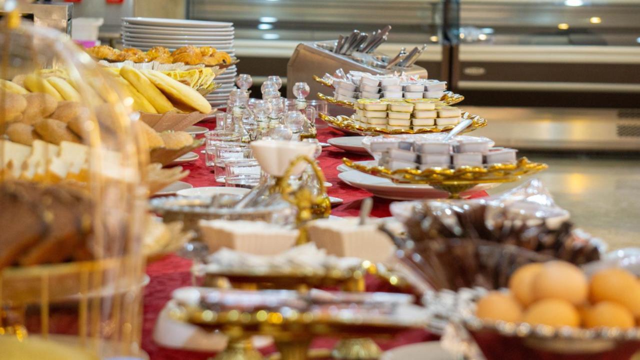 Hotel Atenas Tétouan 외부 사진